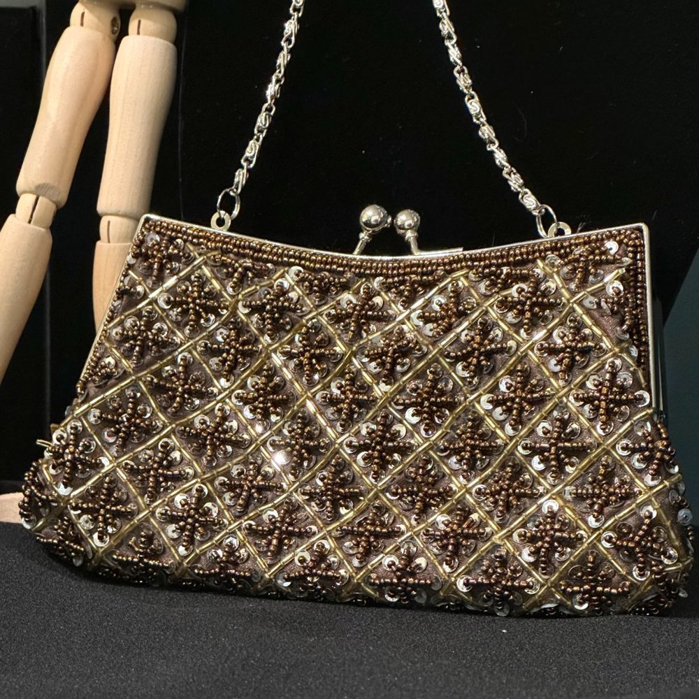 Moni Couture Beaded Sequin Evening Bag Copper Gold Silver Chain Kiss Lock NWOT